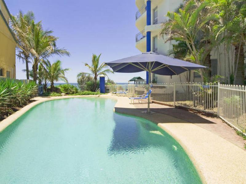 Oceanside Resort - Absolute Beachfront Apartments Gold Coast Buitenkant foto